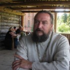Настоятель монастыря игумен Александр (Арва) нашел время для общения с журналистами и рассказал о ходе восстановительных работ.