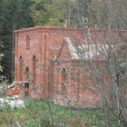 Главный храм обители, Успенский, еще строится.