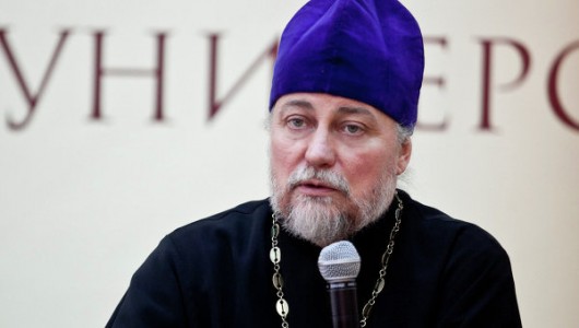 священник Петр Коломейцев
