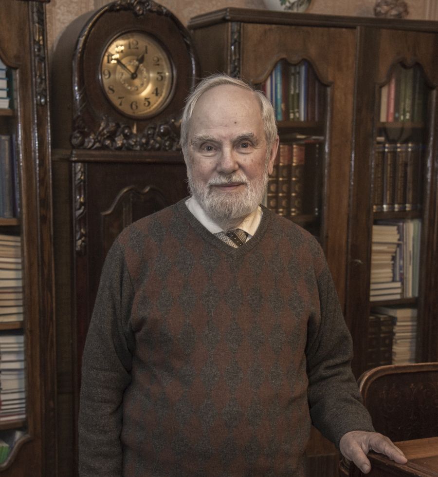 "Не только глубоко верующий, но и глубоко порядочный