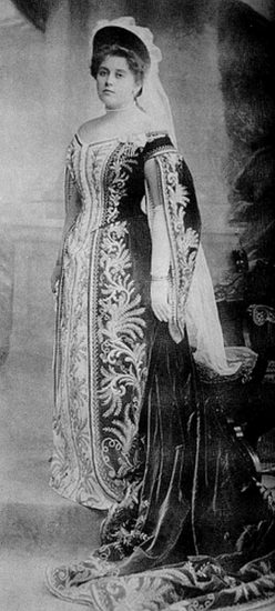 Анна Танеева на придворном балу, 1903 год